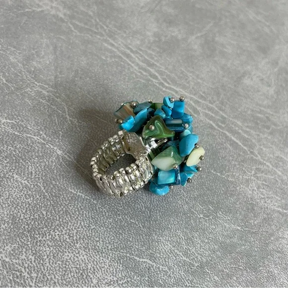 Blue and White Cluster Statement Ring with Organic Design - Picture 6 of 9